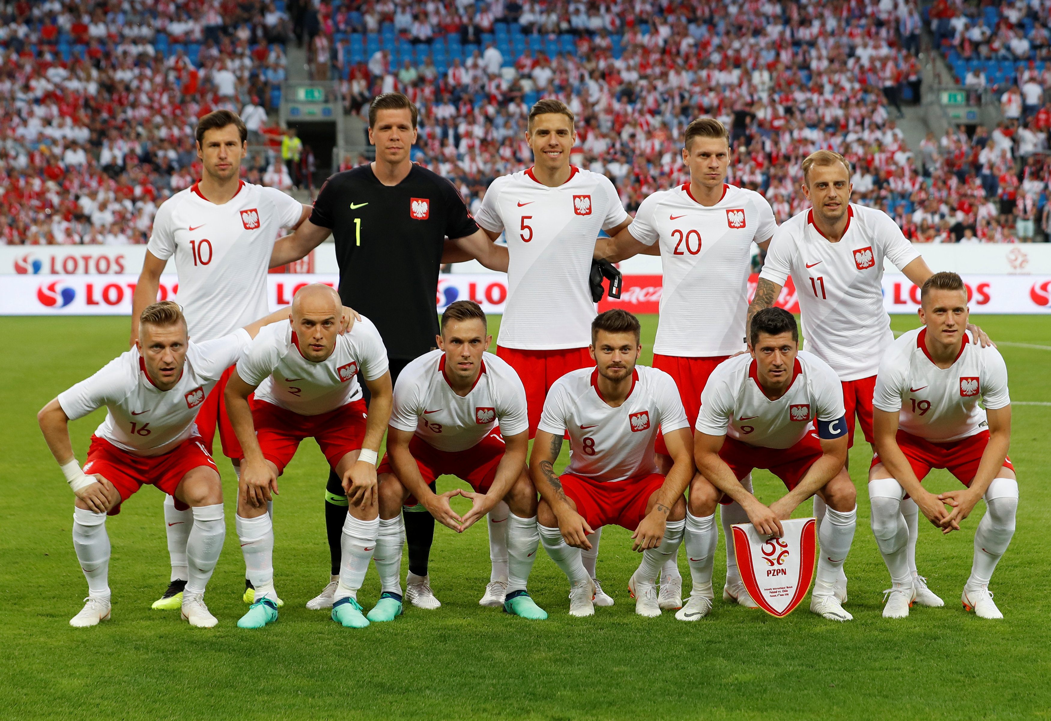 foto de equipo para Polonia